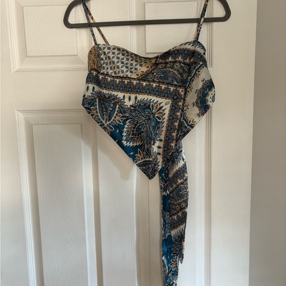 (2) Satin Bandana Crop Tops - Picture 4 of 6